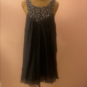Elegant Black Sleeveless Women’s Dress